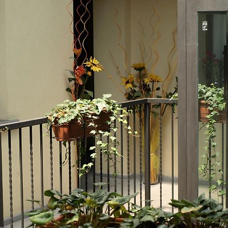 Hotel Karol Monza Exteriör bild